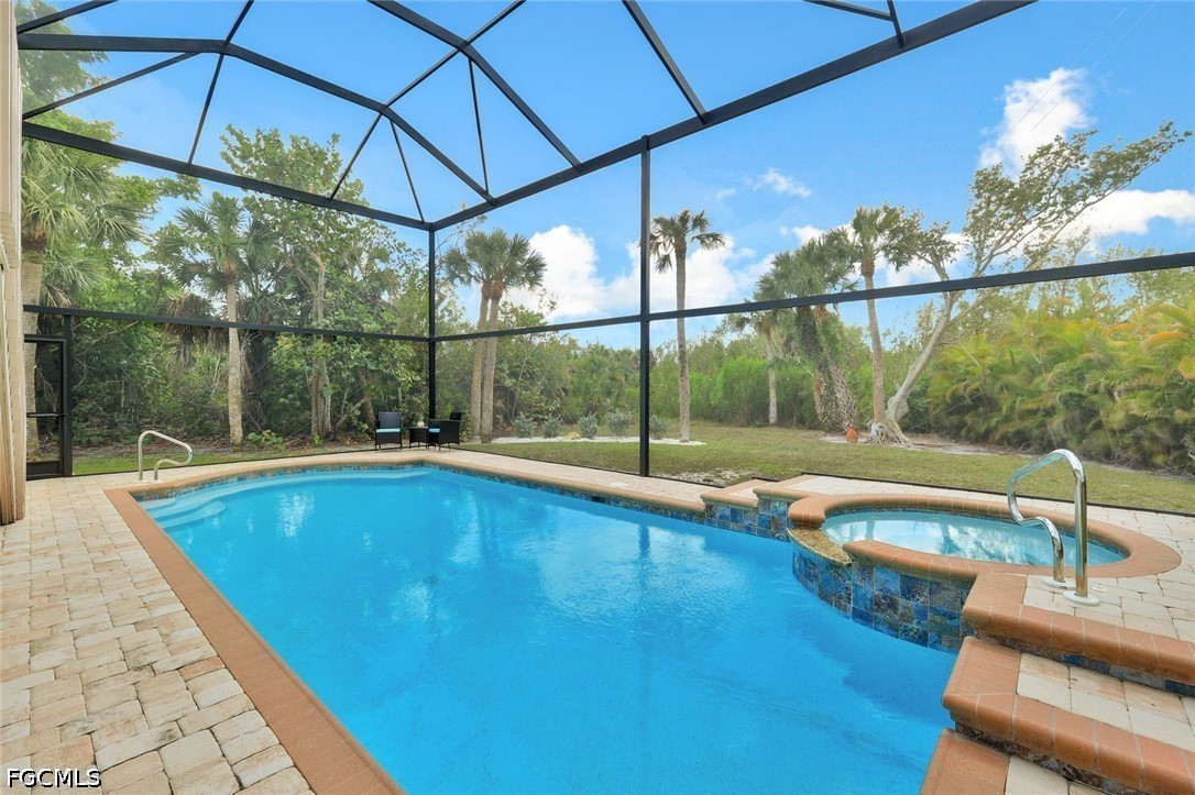 2130 Sunset Cir Property Photo 4