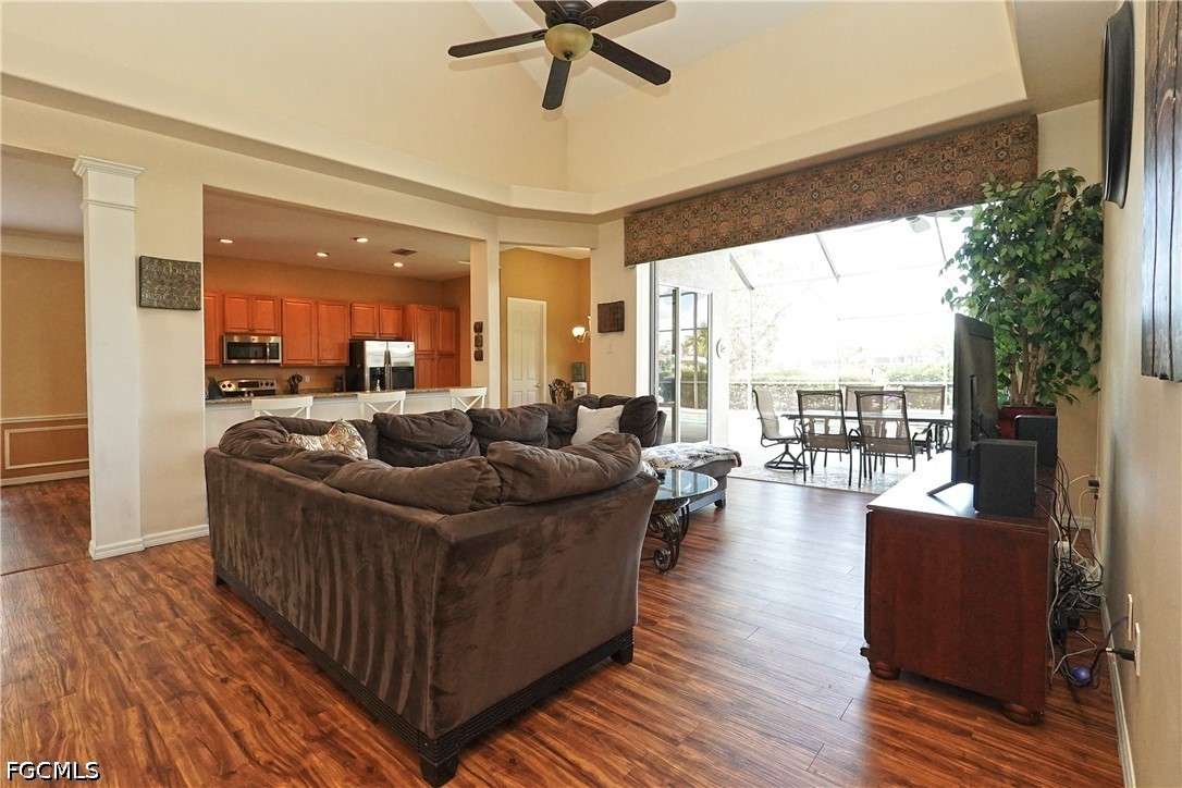 9116 Links Dr Property Photo 4