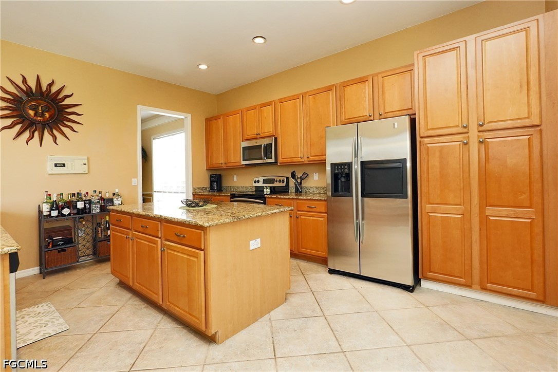 9116 Links Dr Property Photo 11