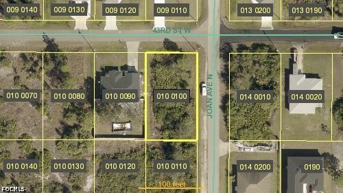 3001 43rd St W Property Photo 1