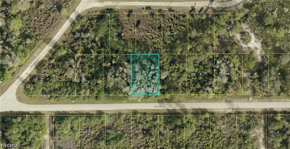 1809 Mayberry DR Property Photo 1