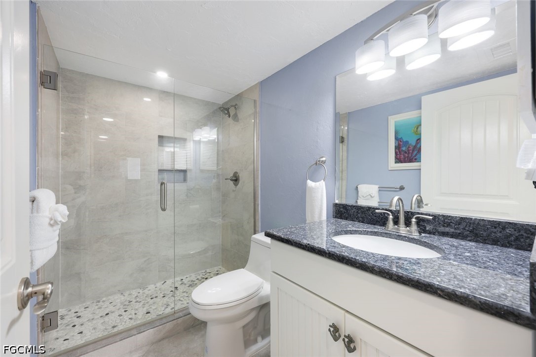 6400 Estero Blvd 402 Property Photo 22