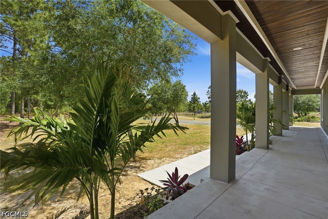 7933 5th Ter Property Photo 11