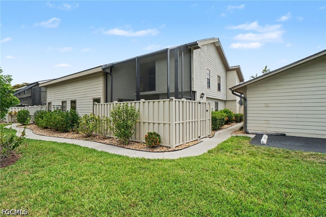 13204 Broadhurst Loop Property Photo 2