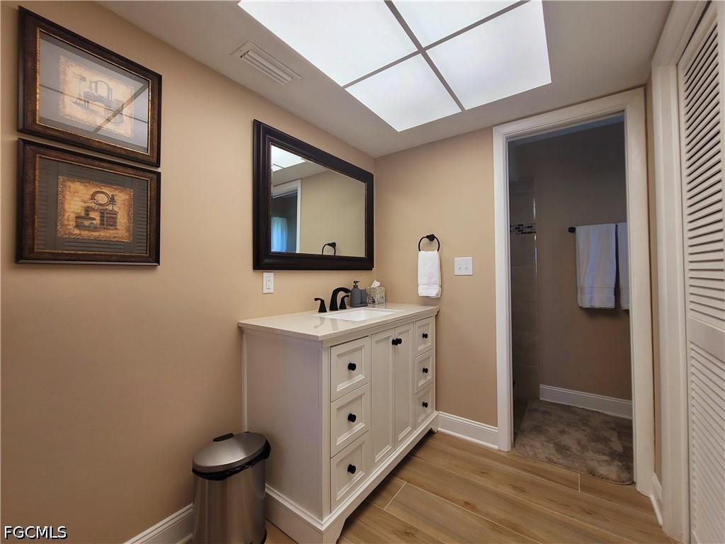 4815 Sorrento Ct Property Photo 13