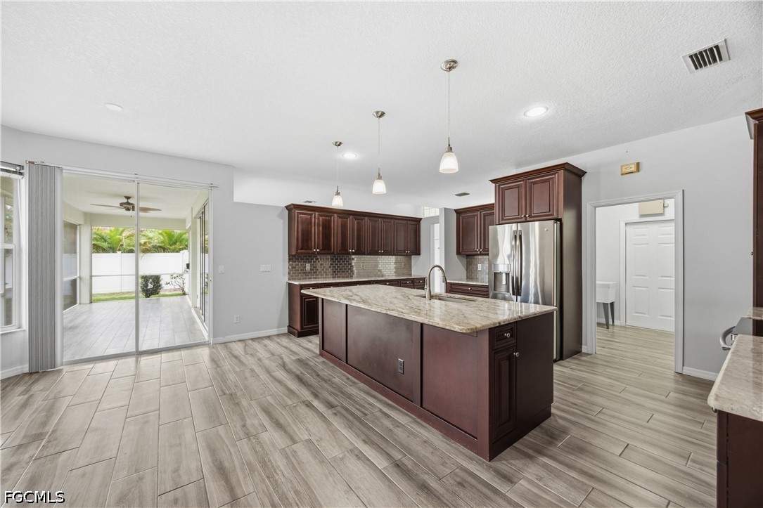 12781 Meadow Pine Ln Property Photo 6