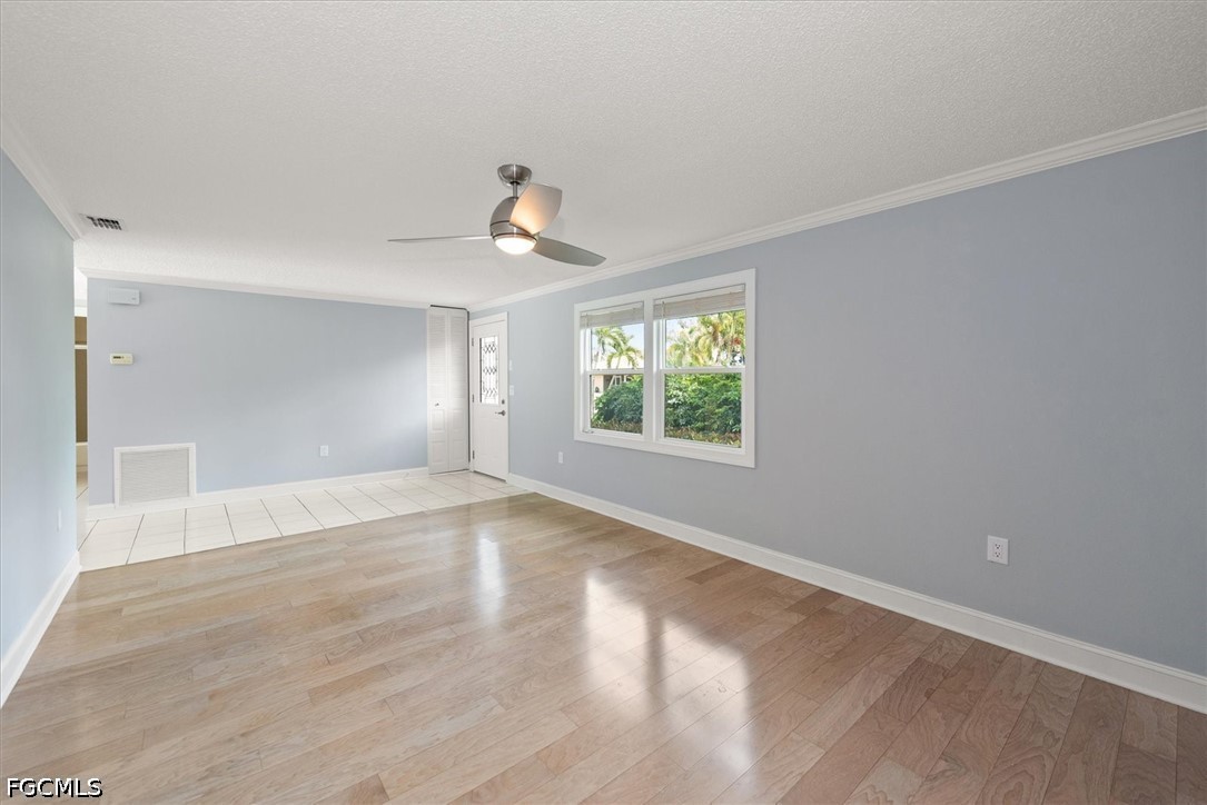 4639 Robin Ave Property Photo 5