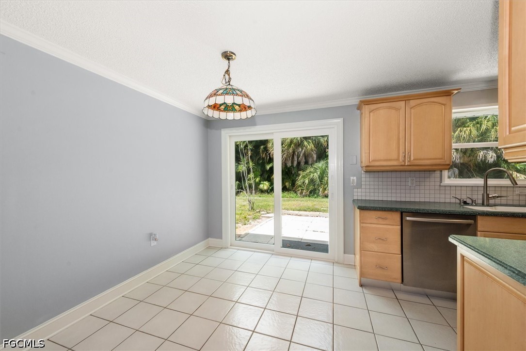 4639 Robin Ave Property Photo 10
