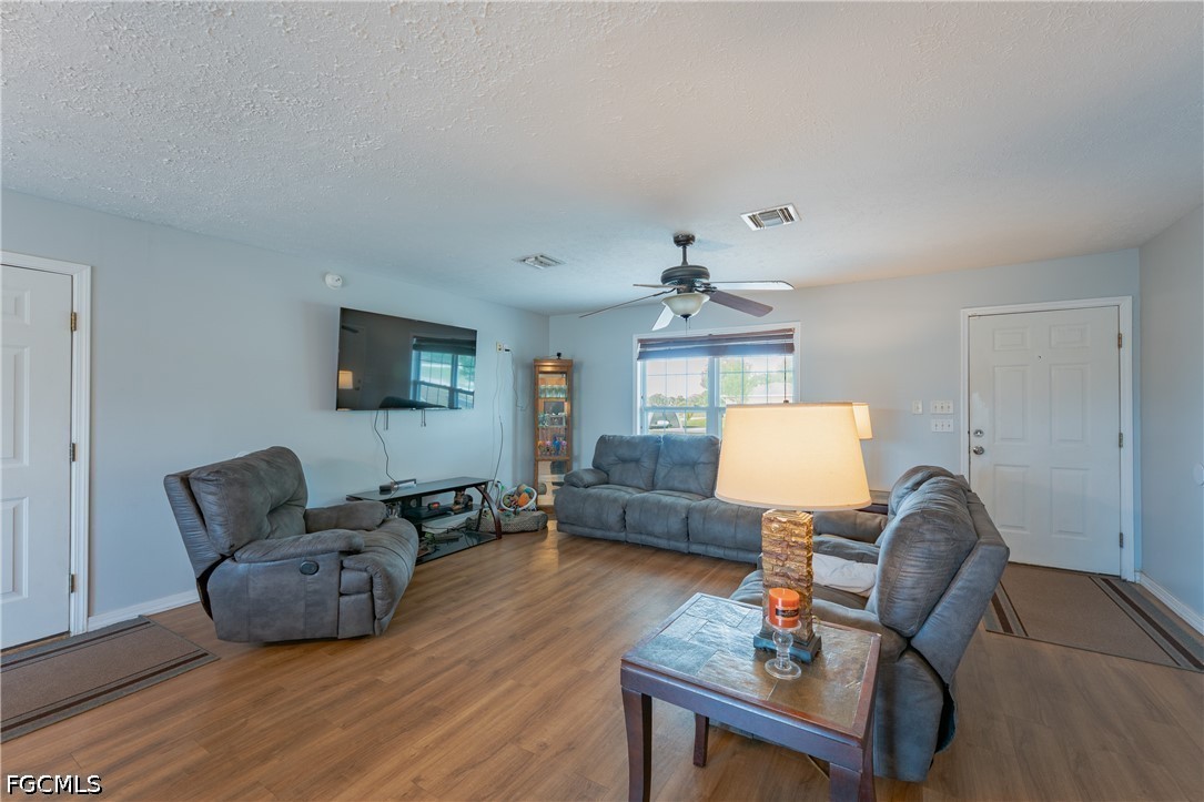 1500 Jay Ter Property Photo 5