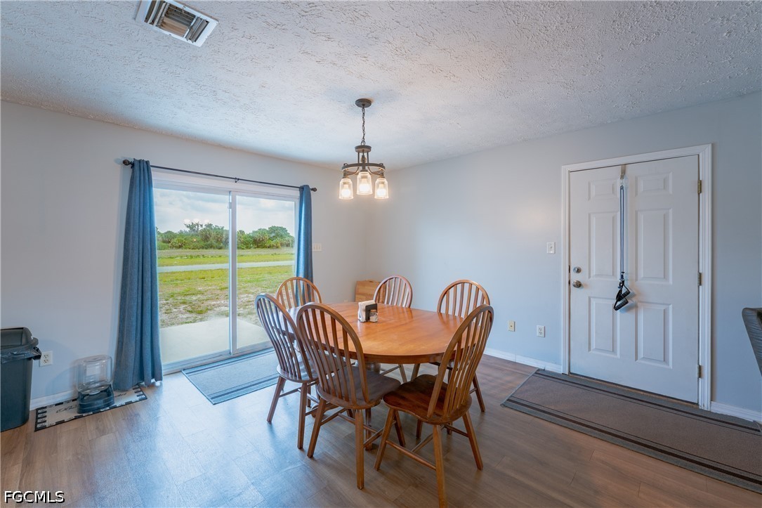1500 Jay Ter Property Photo 10