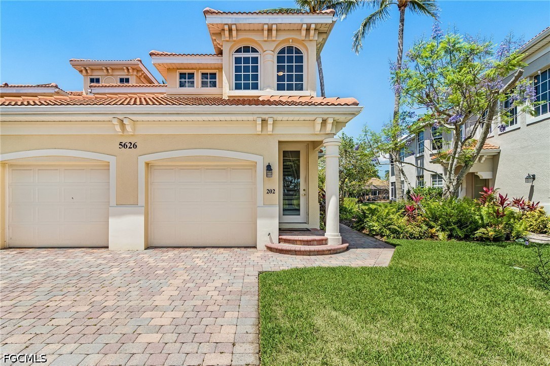 5626 Cape Harbour Dr 202 Property Photo 27