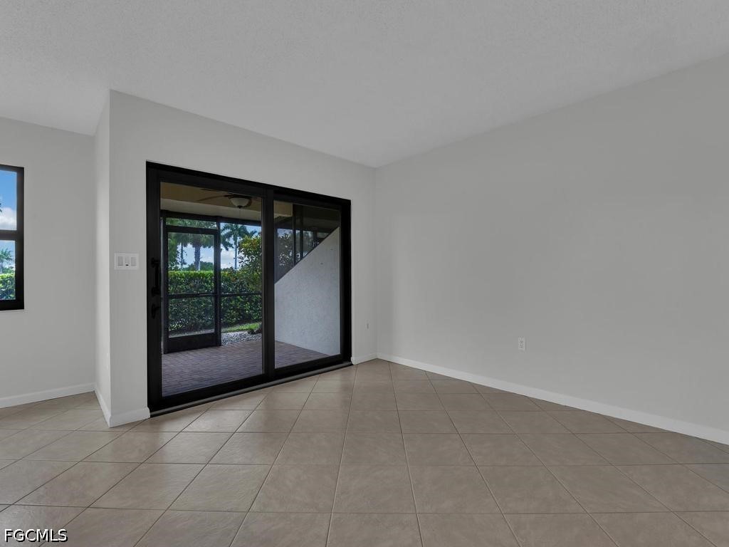 1512 Mainsail Dr 10 Property Photo 4