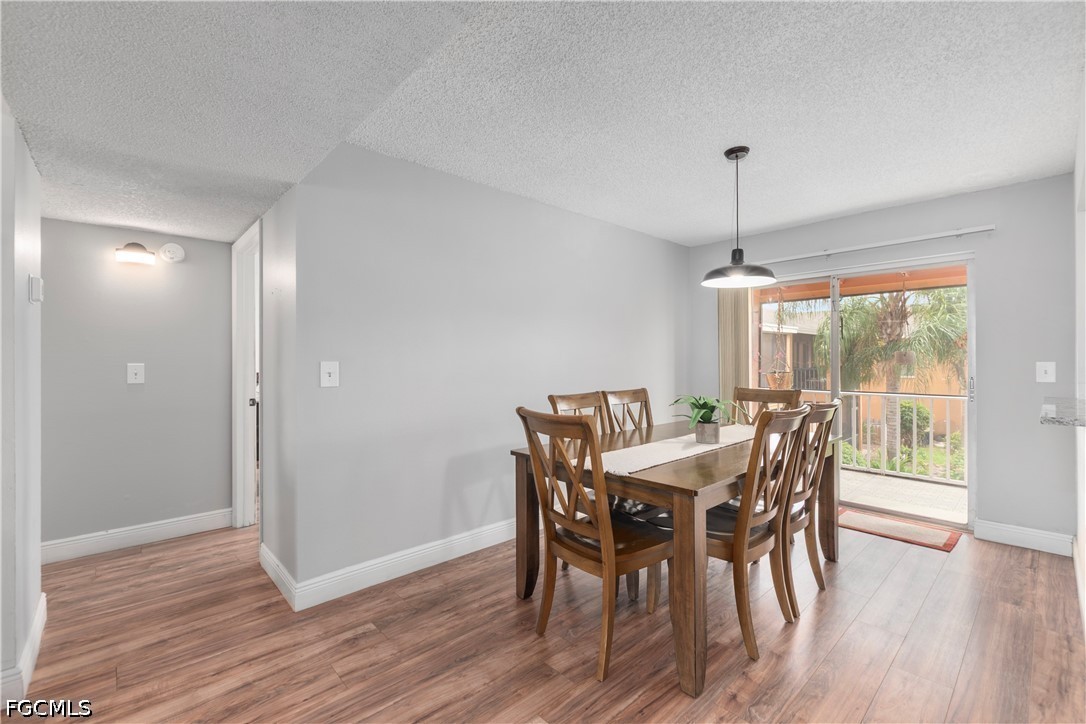 12620 Kenwood Ln C Property Photo 7
