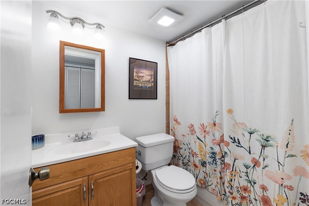 12620 Kenwood Ln C Property Photo 13