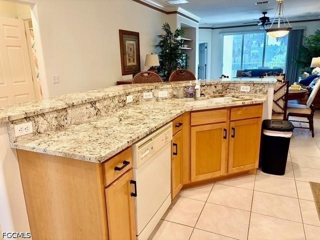 20021 Sanibel View Cir 105 Property Photo 3