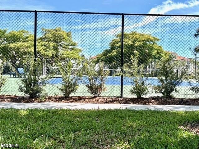 20021 Sanibel View Cir 105 Property Photo 27