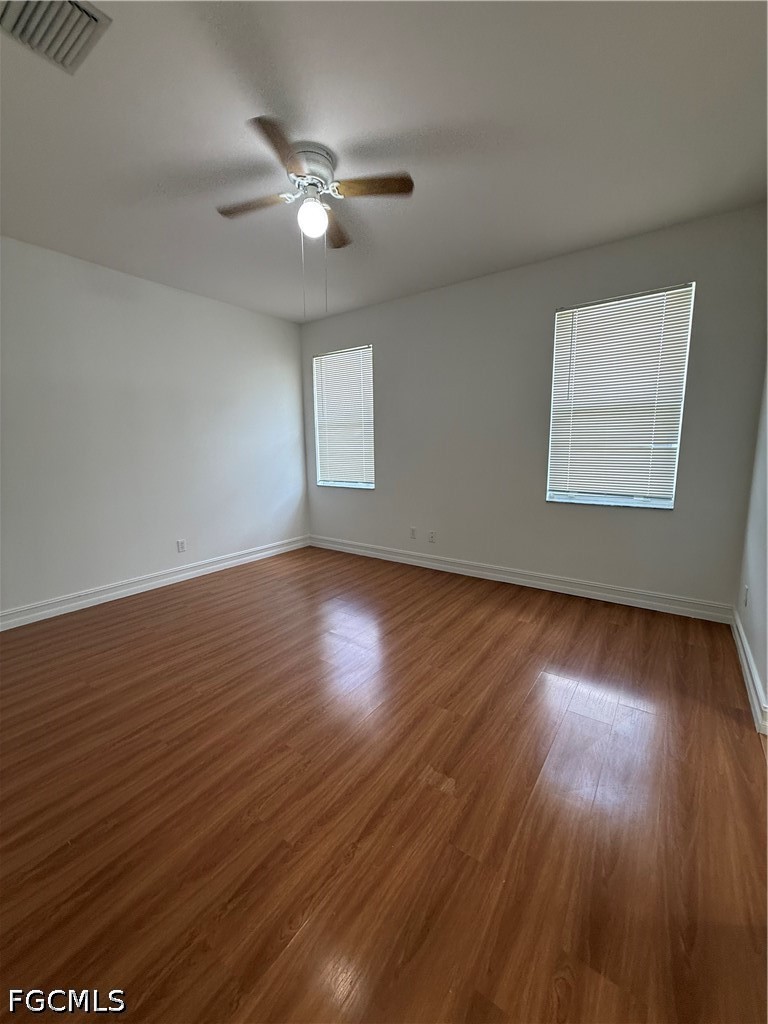 2902 Colin Ave S Property Photo 32