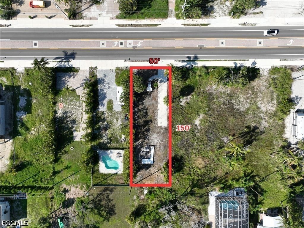 5851 Estero Blvd Property Photo 5