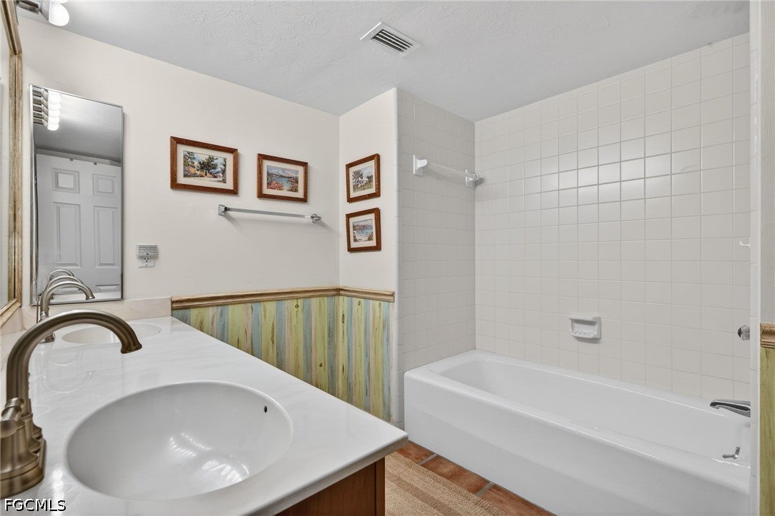 4516 Longboat Ln Property Photo 26