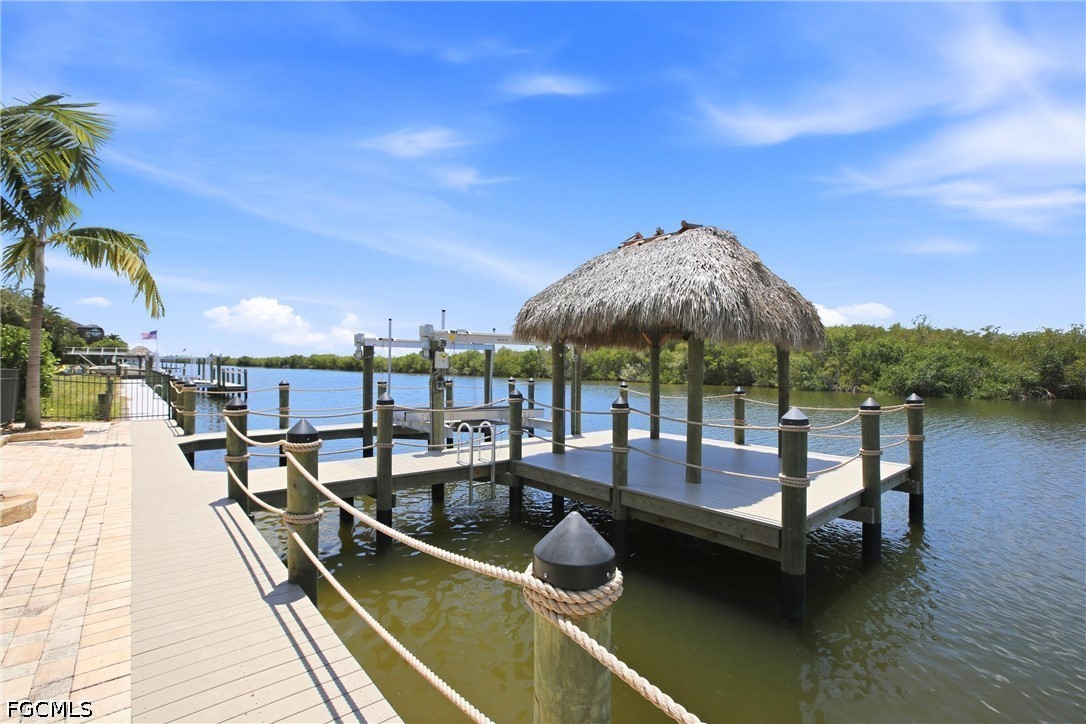 3100 Surfside Blvd Property Photo 45