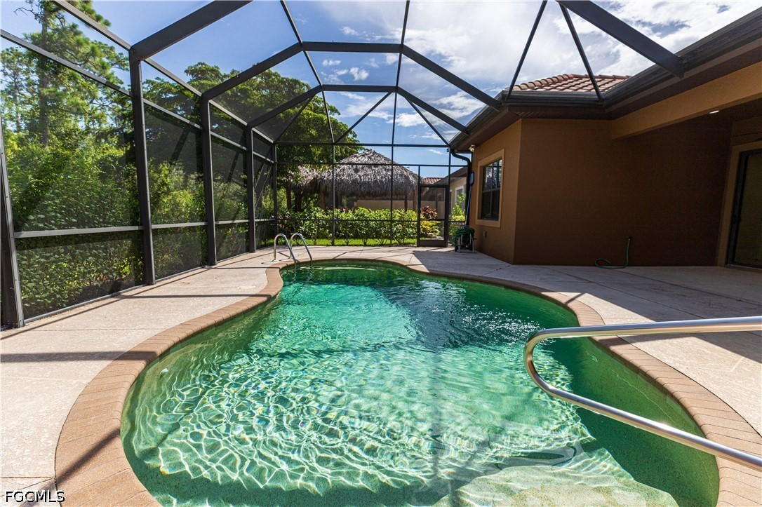 11108 Esteban Dr Property Photo 3