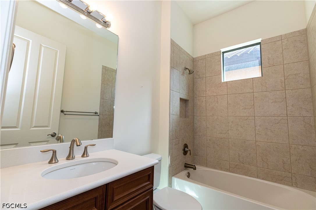 11108 Esteban Dr Property Photo 27