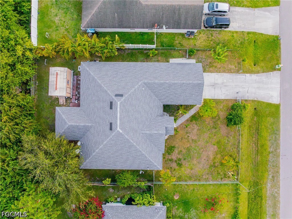 418 Windermere Dr Property Photo 45