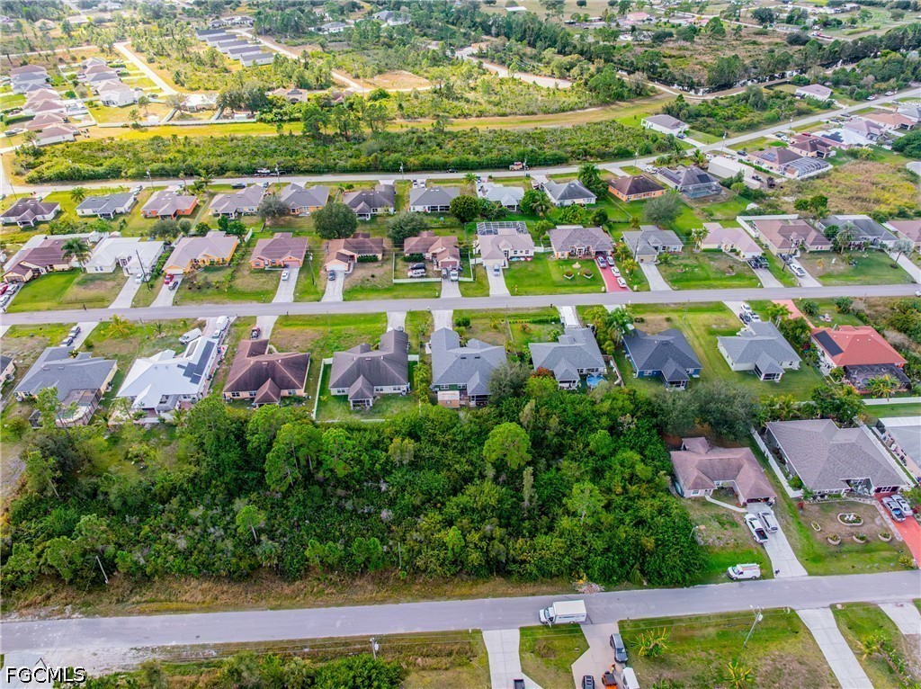 418 Windermere Dr Property Photo 46
