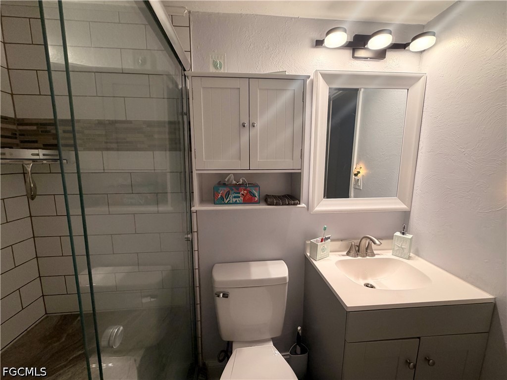 4912 Vincennes St 103 Property Photo 14