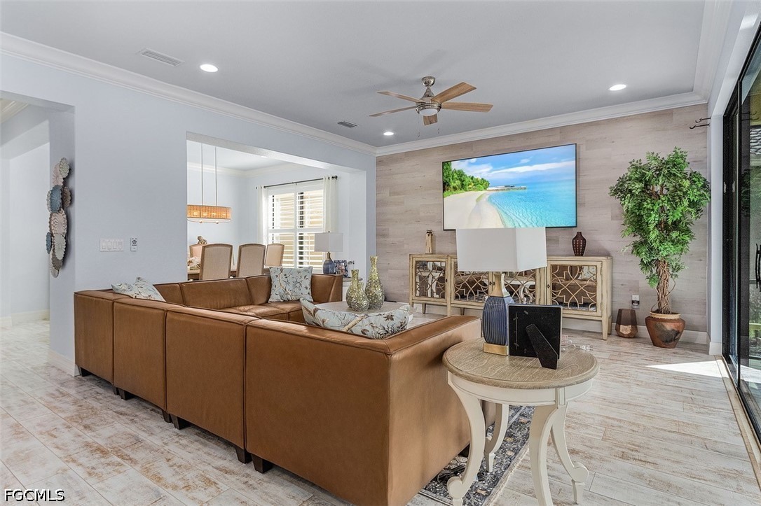 13528 Mandarin Cir Property Photo 18