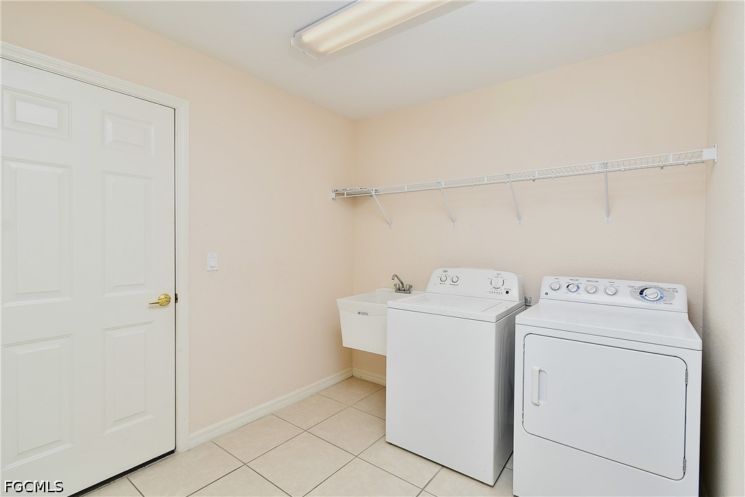 4808 Fairloop Run Property Photo 9