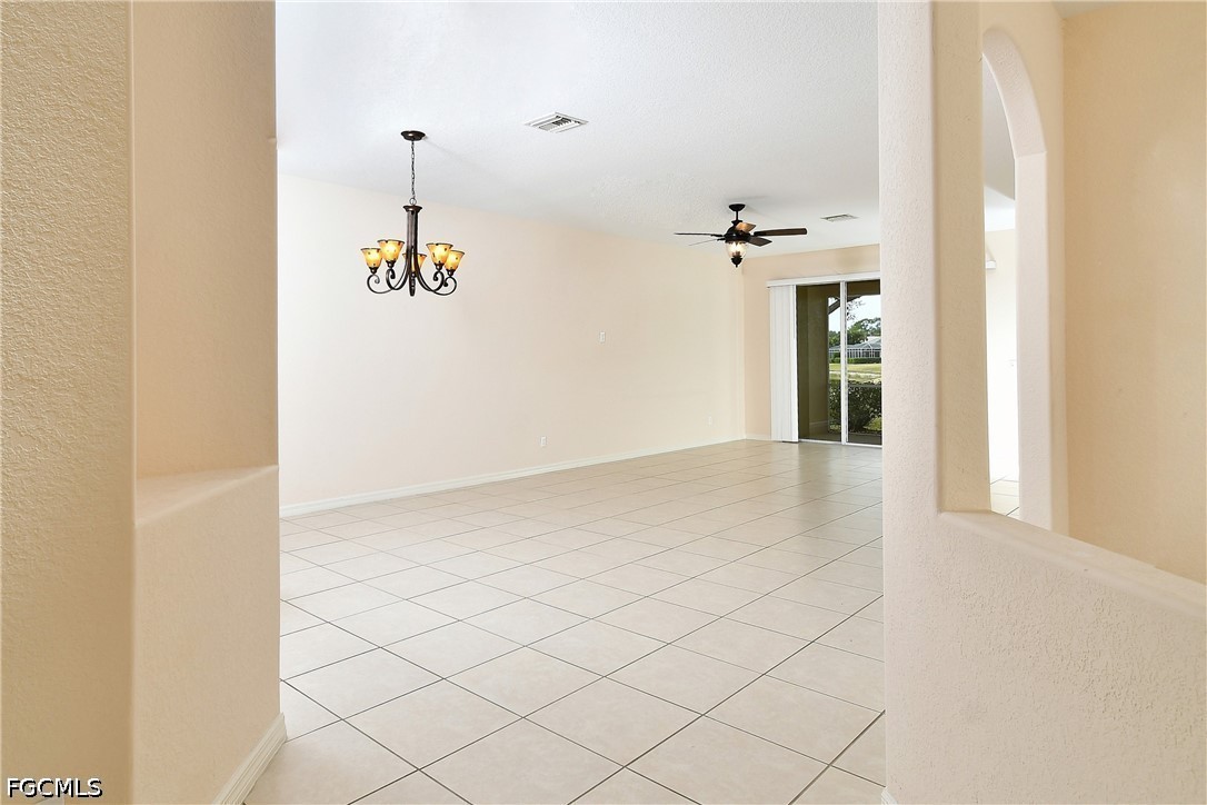 4808 Fairloop Run Property Photo 19
