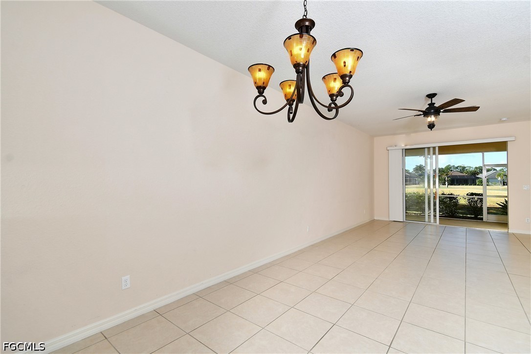 4808 Fairloop Run Property Photo 20