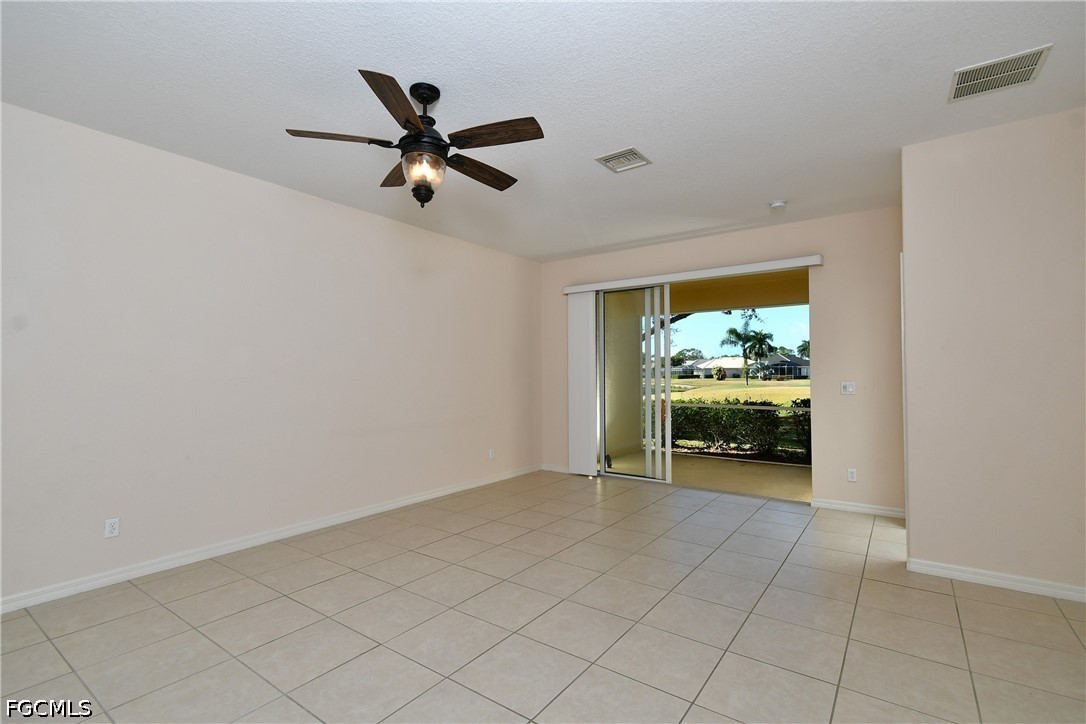 4808 Fairloop Run Property Photo 23