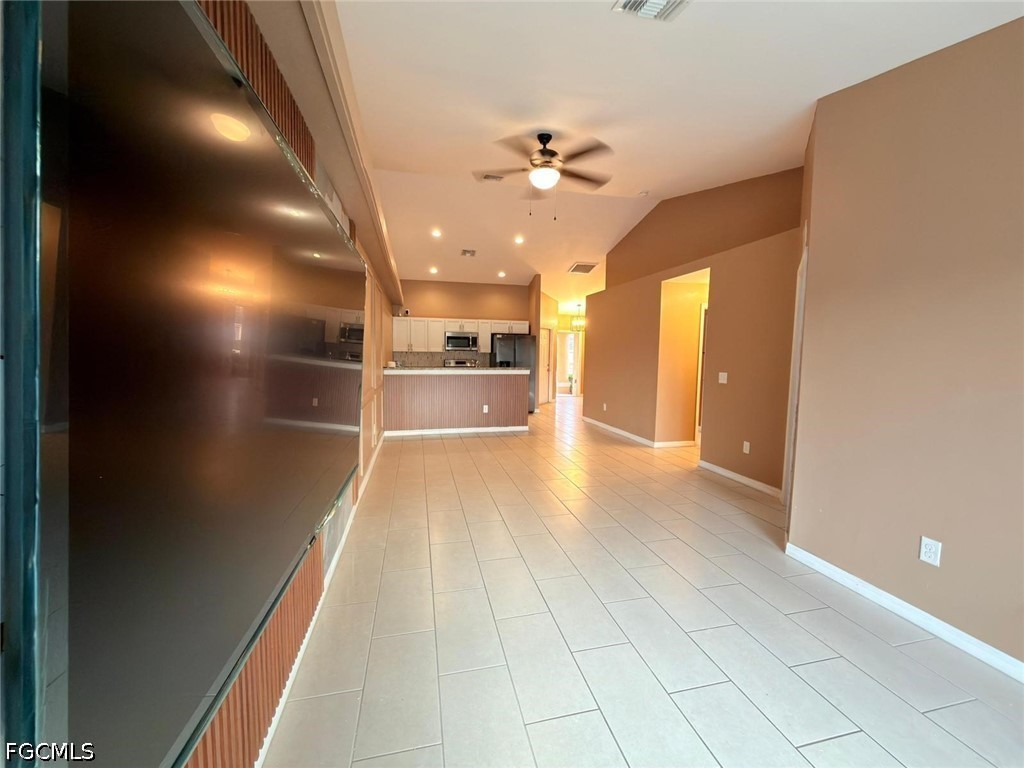 4126 Skyline Blvd Property Photo 7