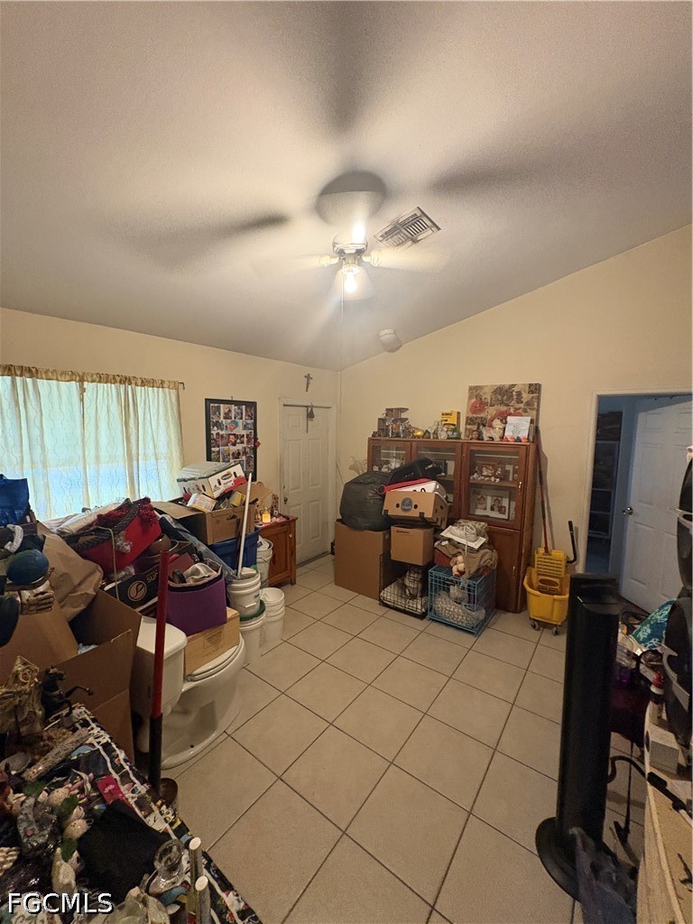 3123 Pine Tree Dr Property Photo 12