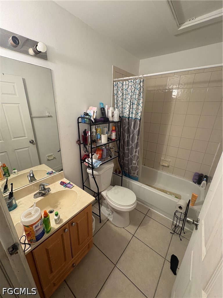 3123 Pine Tree Dr Property Photo 17