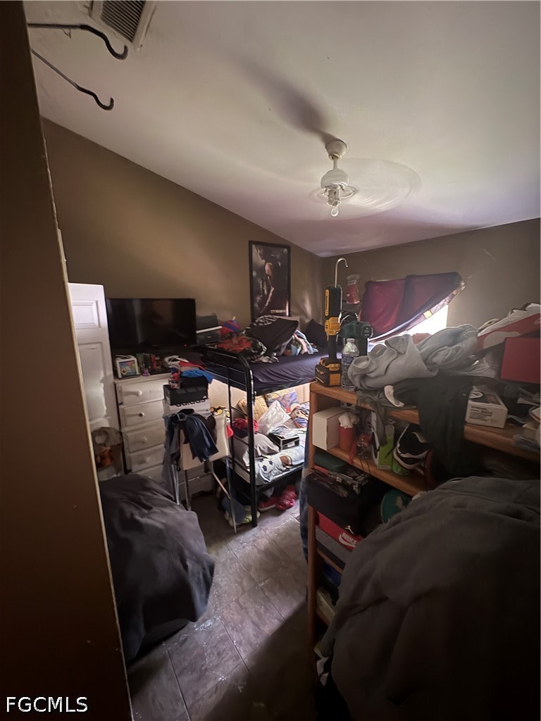 3123 Pine Tree Dr Property Photo 24
