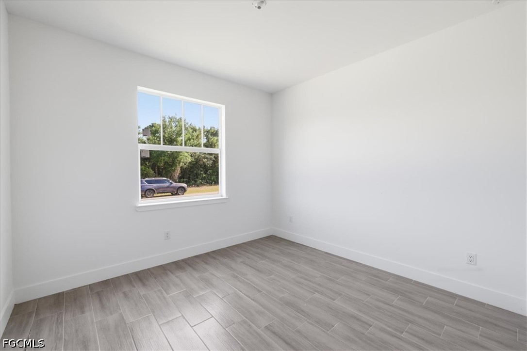 136 Lomas Rd Property Photo 3