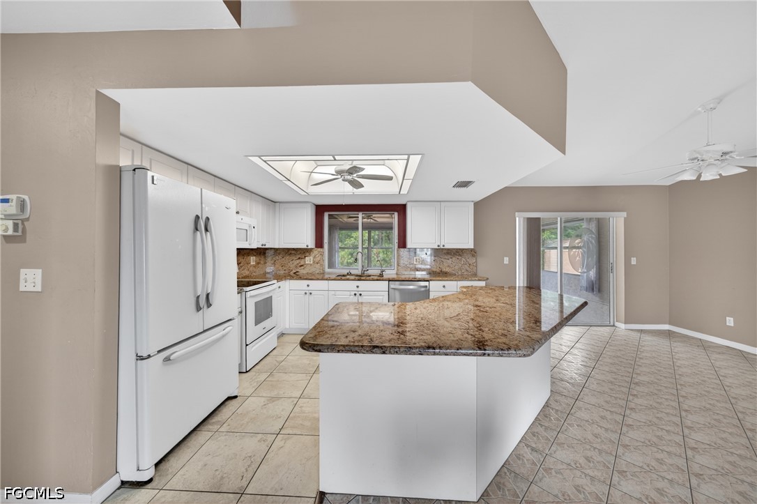 6731 Eagle Tree Ct Property Photo 7