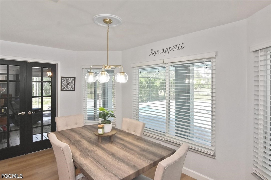 12206 Honeysuckle Rd Property Photo 11