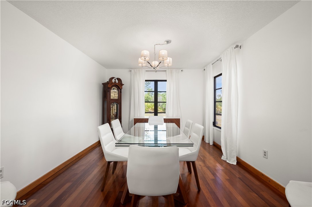 5674 Blackjack Ct S Property Photo 5