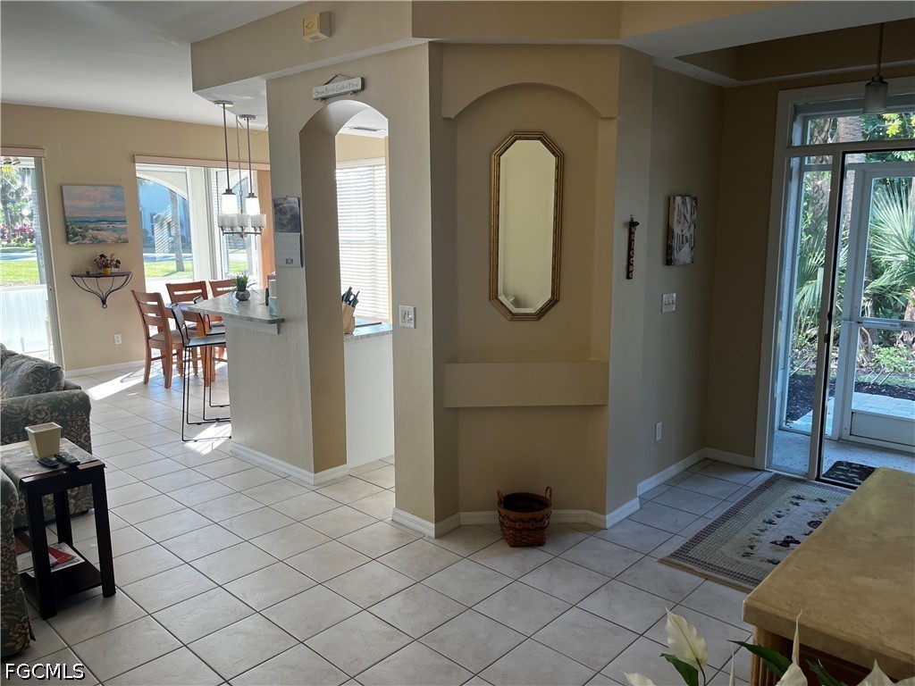 22954 Lone Oak Dr Property Photo 5