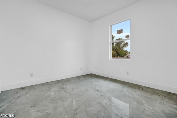 3005 52nd St W Property Photo 15