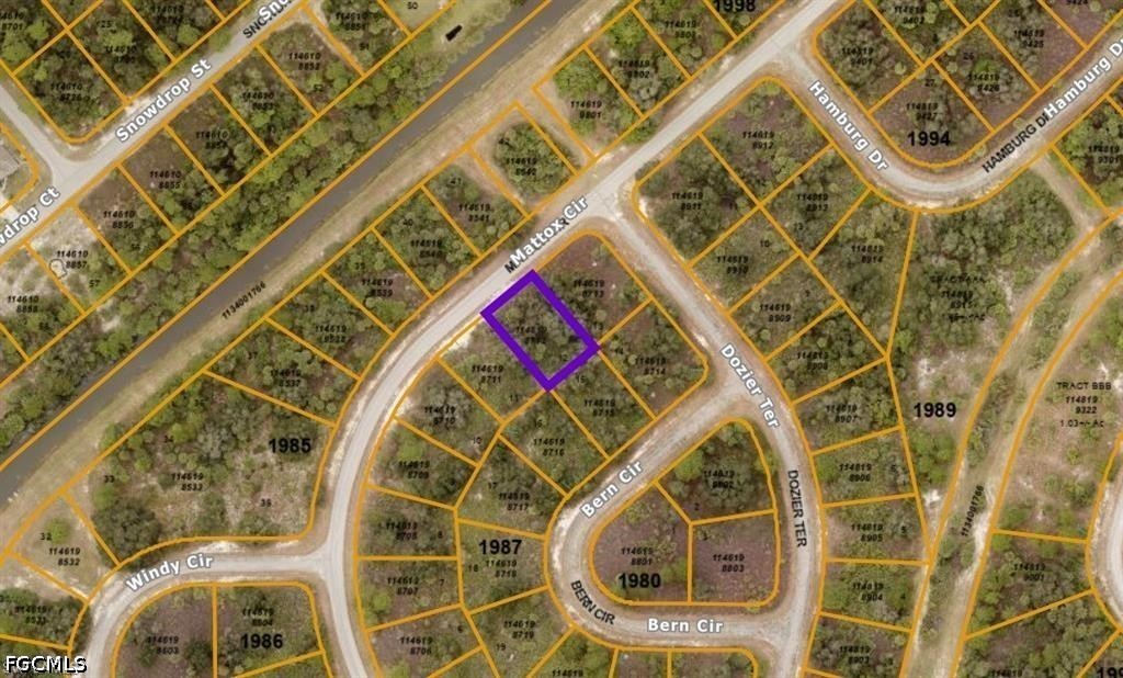 Mattox Cir Property Photo 1