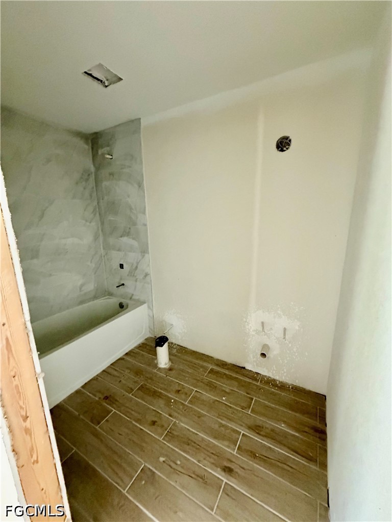 1123 Nw 24th Ter Property Photo 12