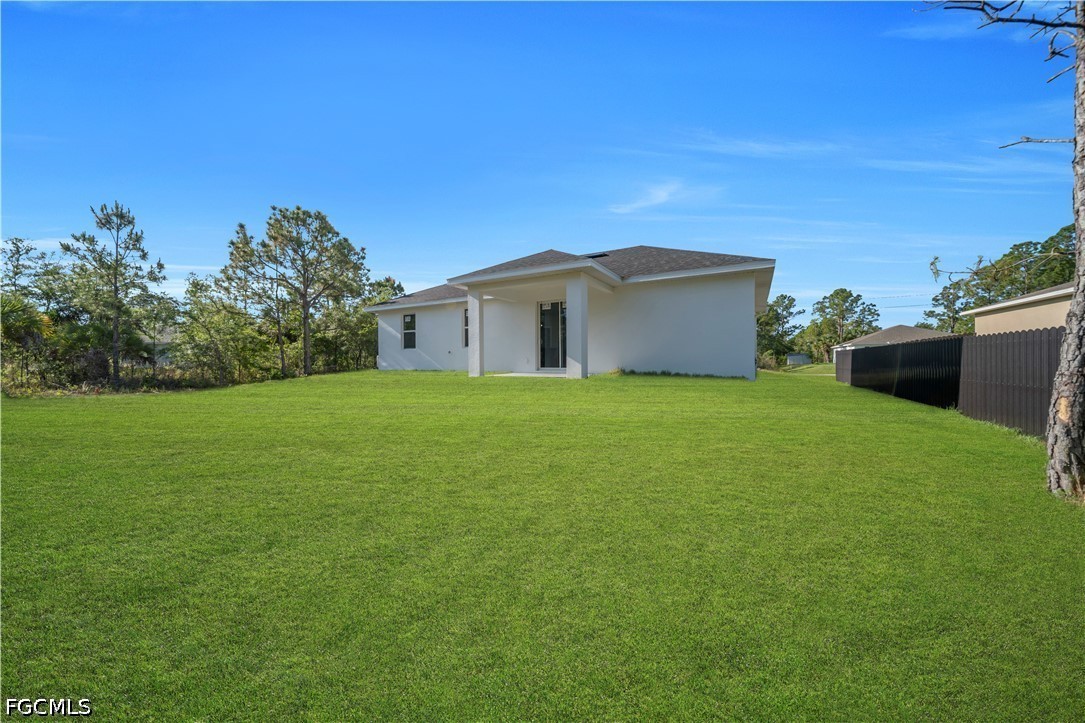 885 Barcia St E Property Photo 27