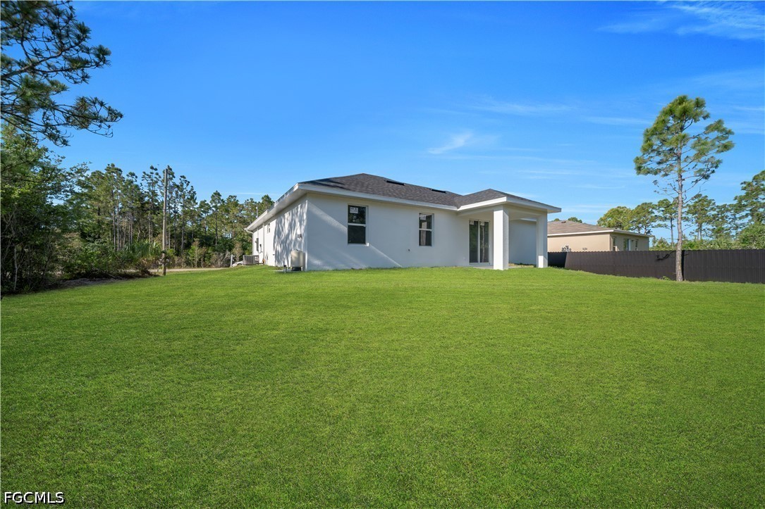 885 Barcia St E Property Photo 28