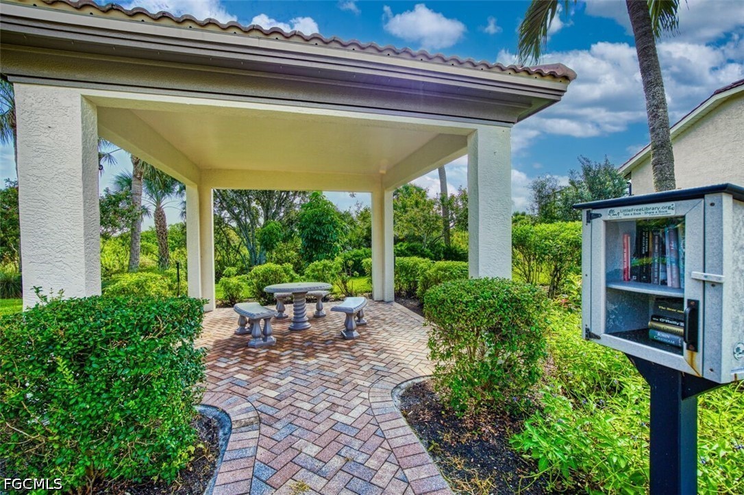 8356 Southwind Bay Cir Property Photo 44