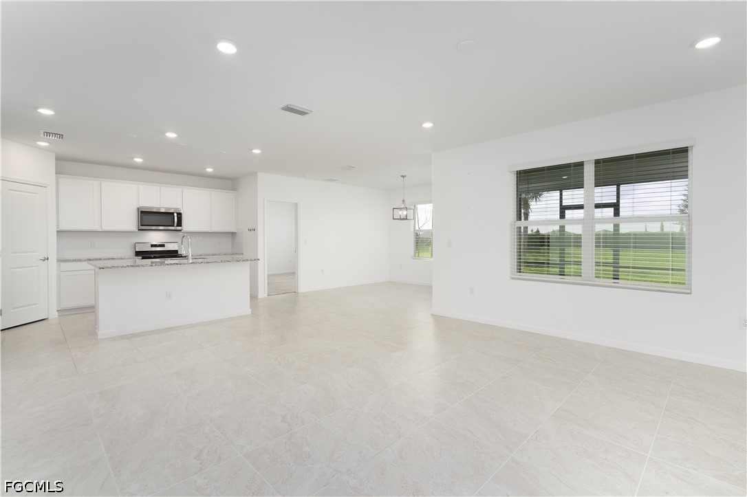 42380 Cascade Dr Property Photo 22